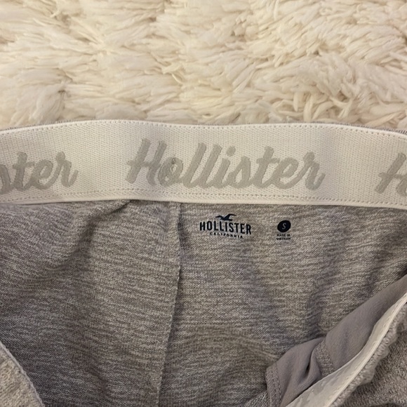 Hollister sweatpants - Picture 2 of 2